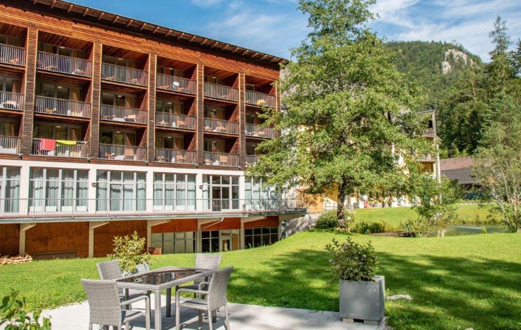 Hotel Bergkristall Вильдальпен Экстерьер фото